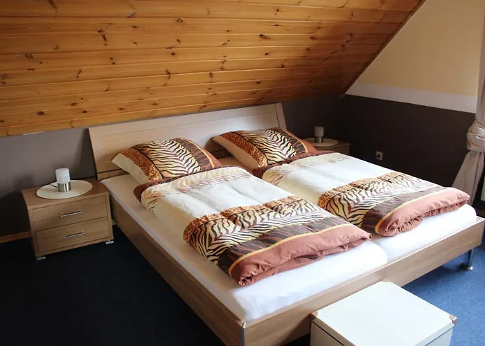 Hooge Loogen, 35212 * Holtland